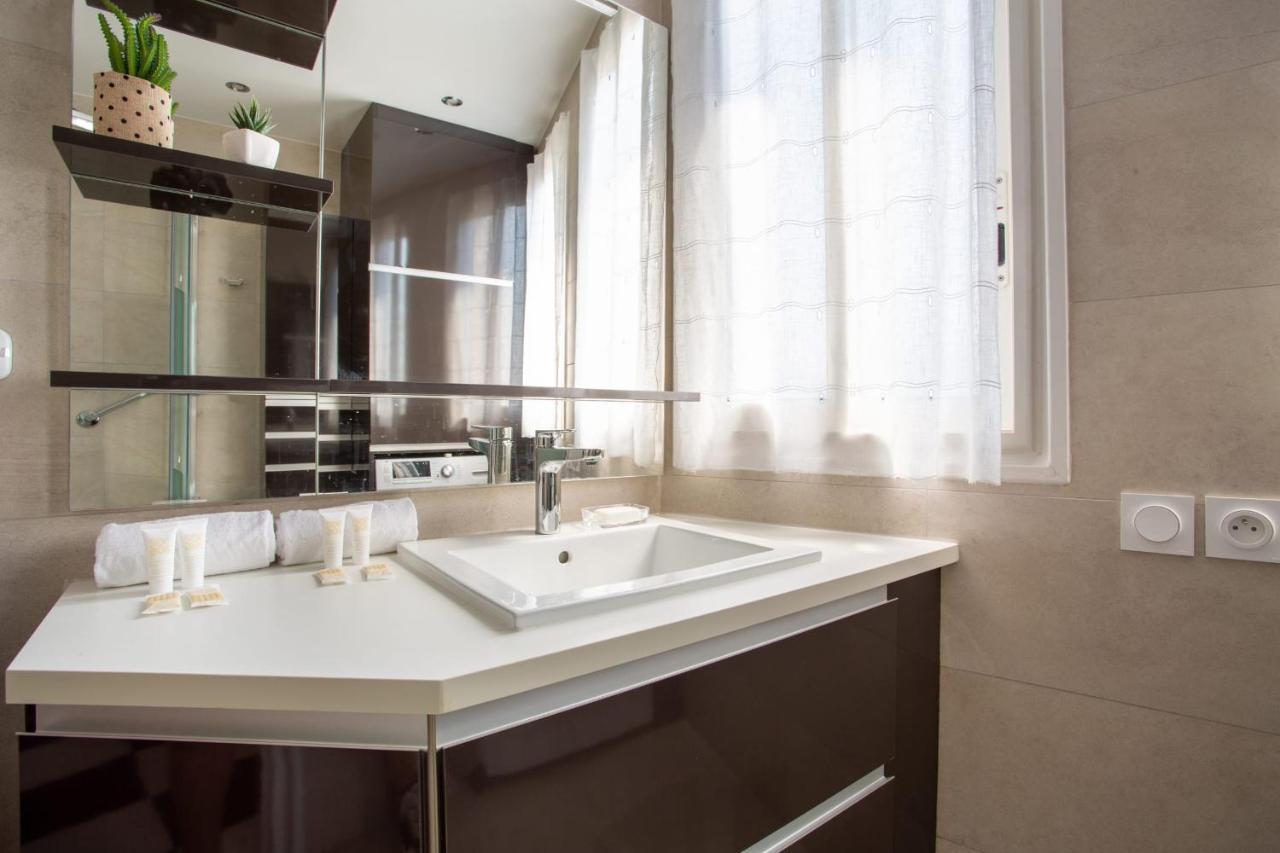 Apartment T2 Air-Conditioned Sea View แซ็งต์-โลร็อง-ดู-วาร์ ภายนอก รูปภาพ