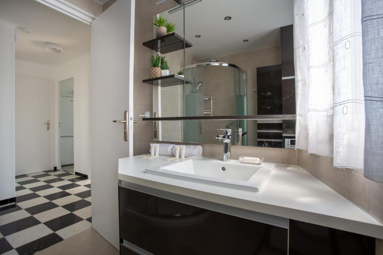 Apartment T2 Air-Conditioned Sea View แซ็งต์-โลร็อง-ดู-วาร์ ภายนอก รูปภาพ