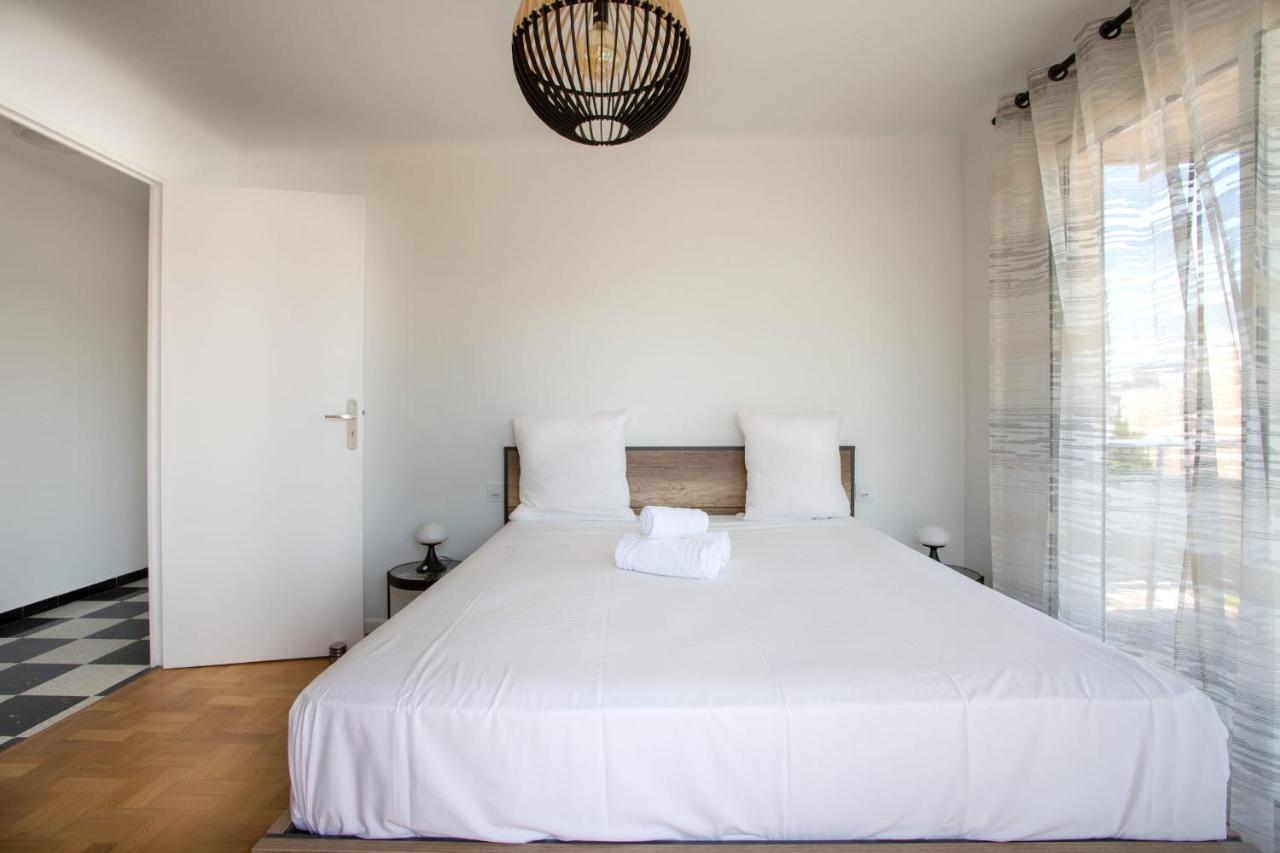Apartment T2 Air-Conditioned Sea View แซ็งต์-โลร็อง-ดู-วาร์ ภายนอก รูปภาพ